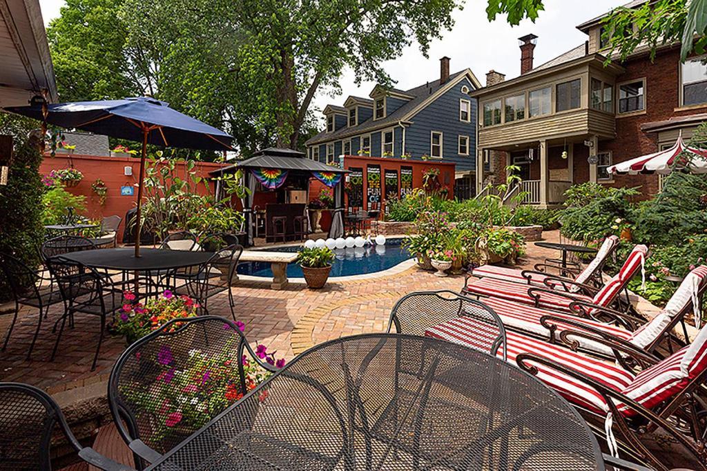 Mike & Allen'S Place On The Park_2 Columbus Exterior photo